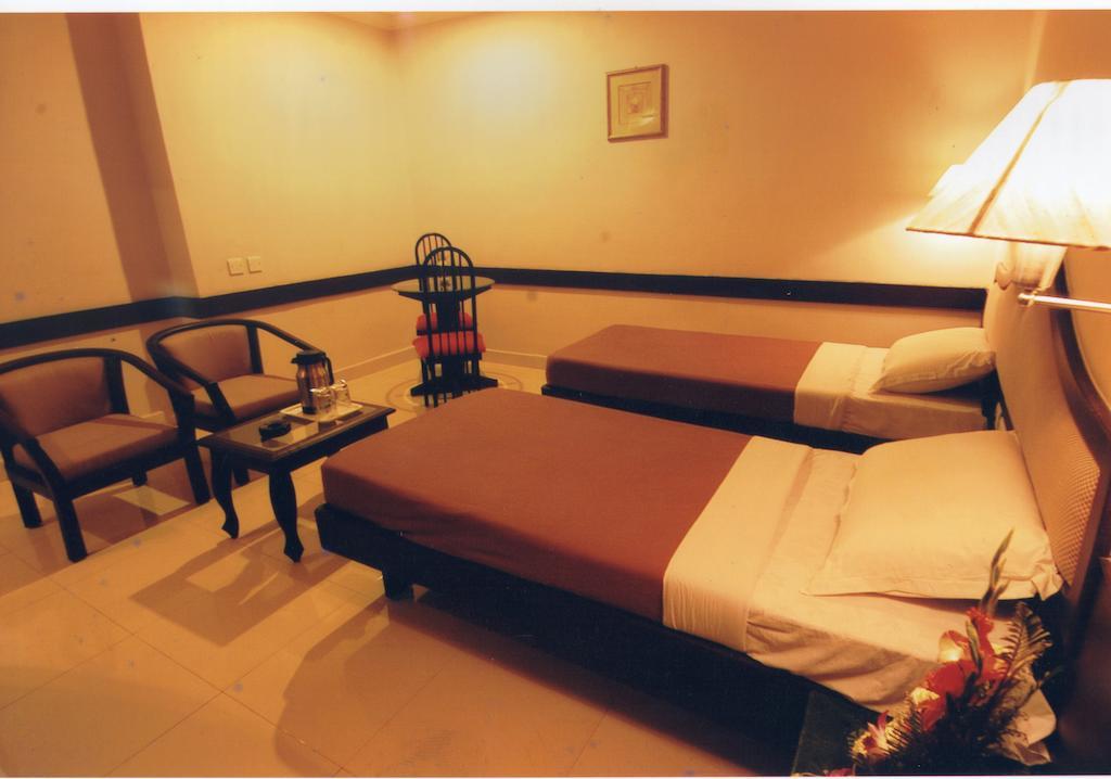 Hotel Planet Mount Chennai Zimmer foto