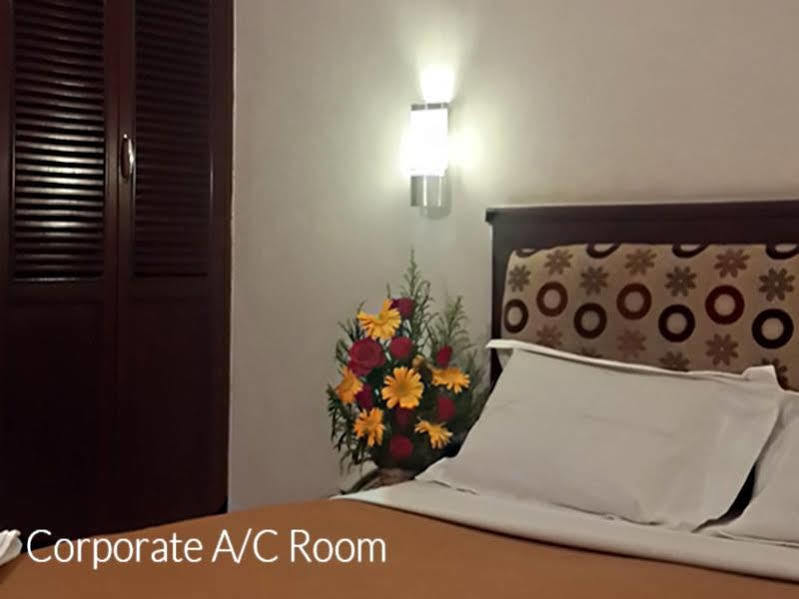 Hotel Planet Mount Chennai Exterior foto